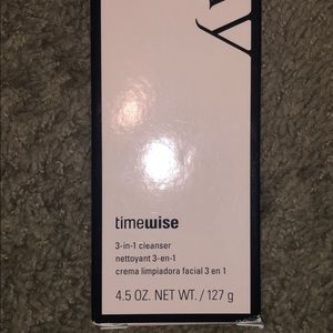 3-in-1 Cleanser (Normal to dry)